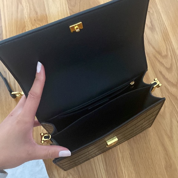 JW PEI Bag - Picture 4 of 7